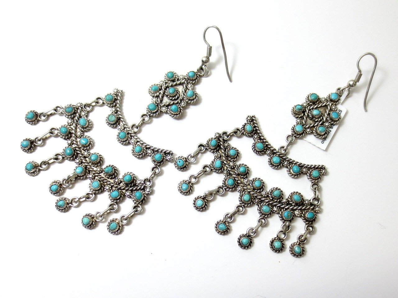 Create Beautiful Traditional Earrings Yourself